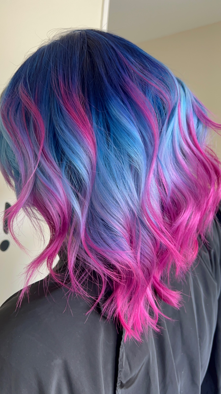 Vivid Halo hair studio