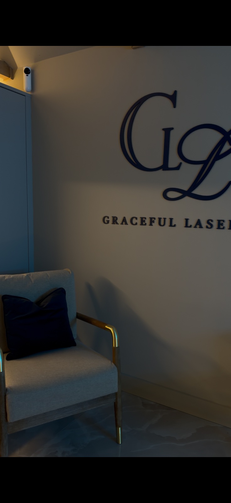 Graceful Lasers